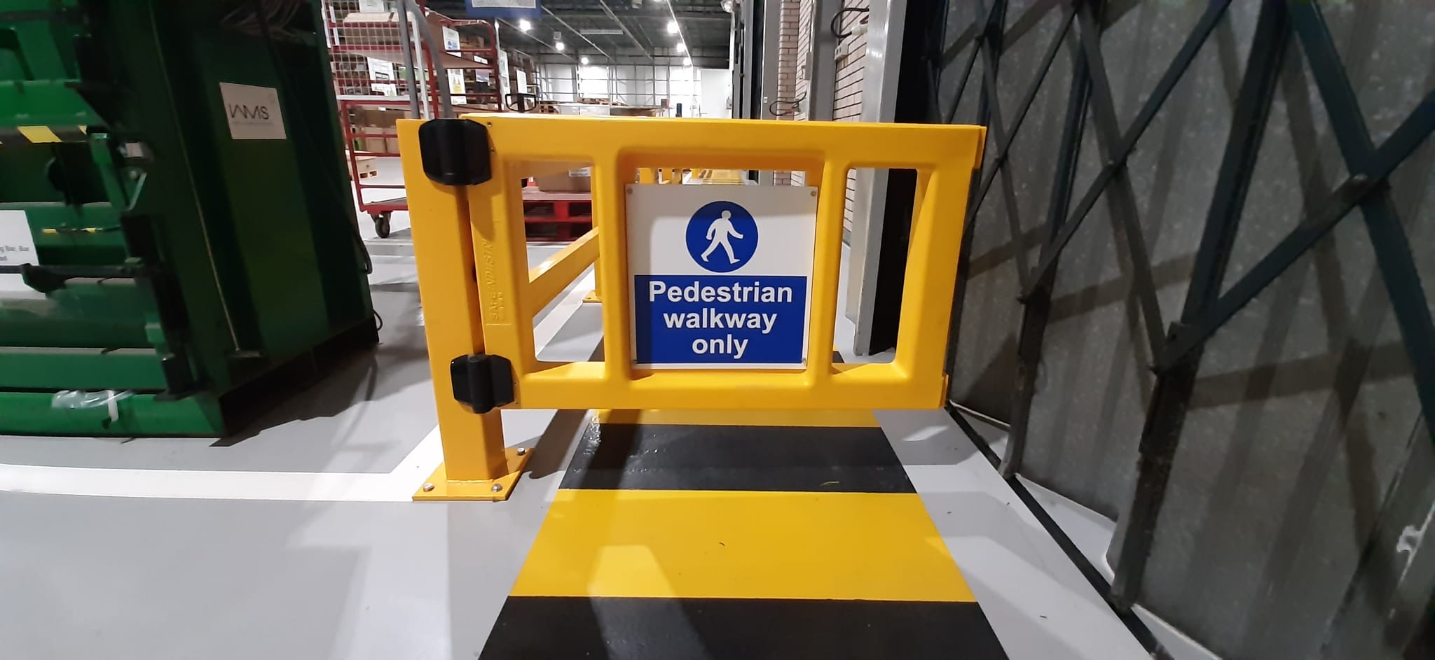Polymer Pedestrian Safety Gate 5.jpg