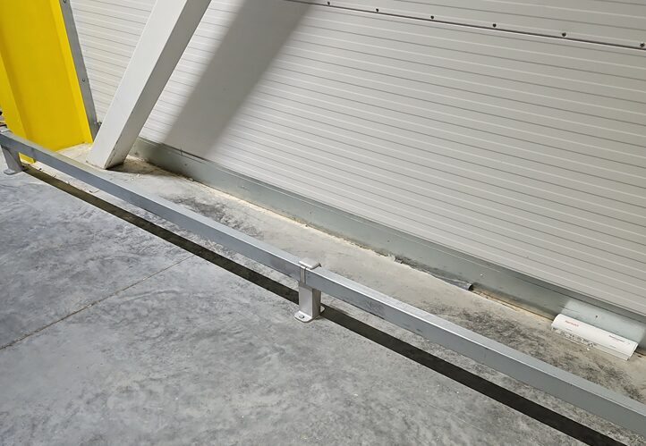 MBT Heavy Duty Rail 101 722 499.jpg
